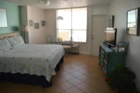 Fountain Beach Resort - 404