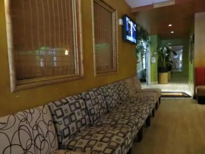 Uptown Oasis San Jose Airport - 12