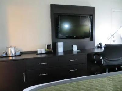 Uptown Oasis San Jose Airport - 45