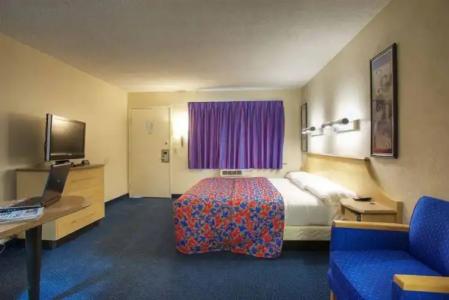 Fairfield Inn & Suites San Jose Airport - 11