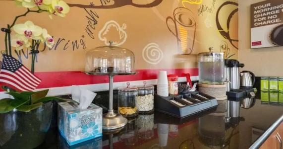 Fairfield Inn & Suites San Jose Airport - 6