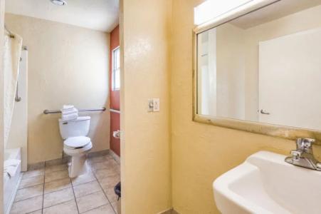 Fairfield Inn & Suites San Jose Airport - 25