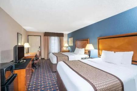Baymont by Wyndham Knoxville I-75 - 28