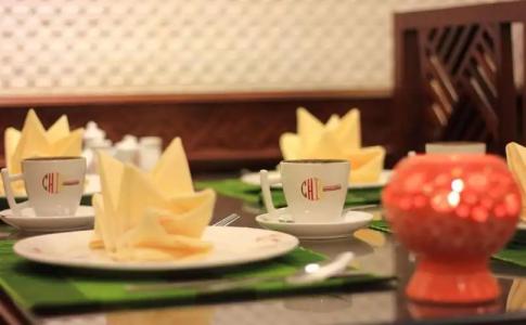 Hanoi Sunshine - 10