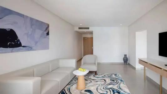 Palais Des Roses Hôtel & Thalasso - 93