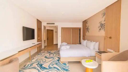 Palais Des Roses Hôtel & Thalasso - 75