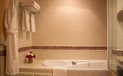 Palais Des Roses Hôtel & Thalasso - 48