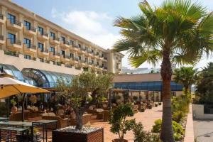 Concorde Les Berges du Lac Hotel