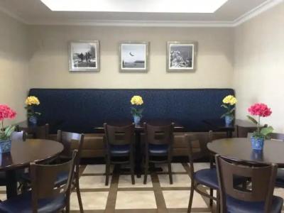 SureStay by Best Western - 24