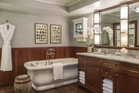 Shutters on the Beach - 9