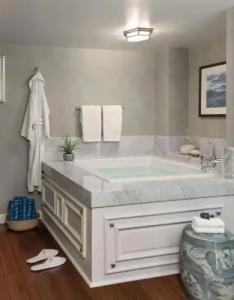 Shutters on the Beach - 82