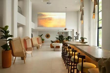 Sandbourne Santa Monica, Autograph Collection - 6