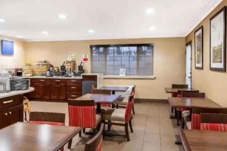 Comfort Inn Santa Monica - West Los Angeles - 19