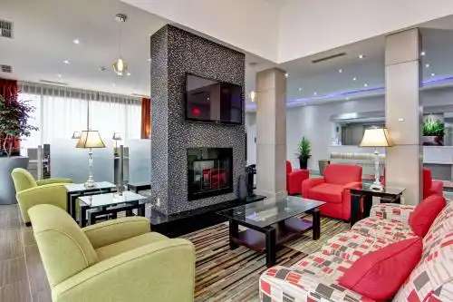 Best Western Plus Toronto North York & Suites - 0