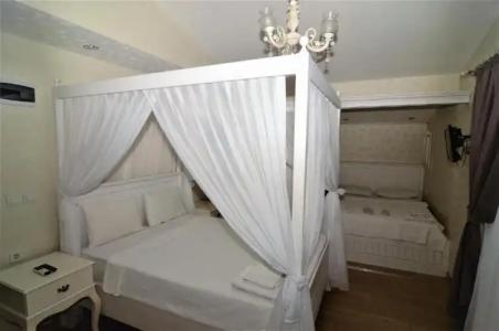 Alacati Eldoris Butik - 83