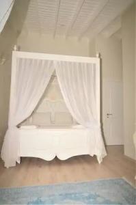 Alacati Eldoris Butik - 163