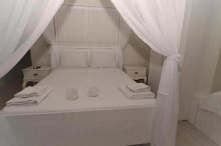 Alacati Eldoris Butik - 80