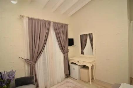 Alacati Eldoris Butik - 184