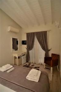 Alacati Eldoris Butik - 189