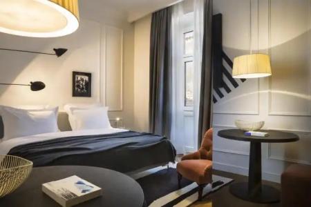 Deluxe Studio G 12 - 30