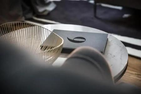 Deluxe Studio G 12 - 42