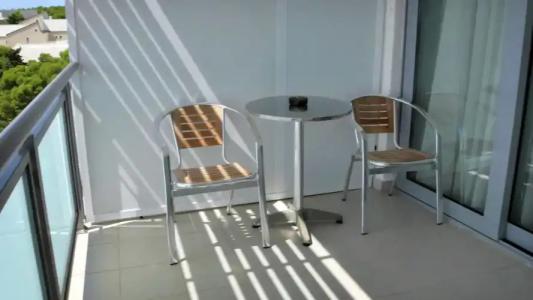 Bluesun Elaphusa - 7