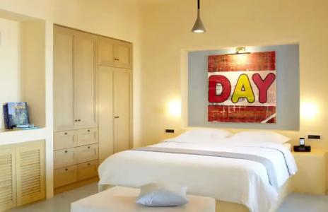 Voreina Gallery Suites - 33