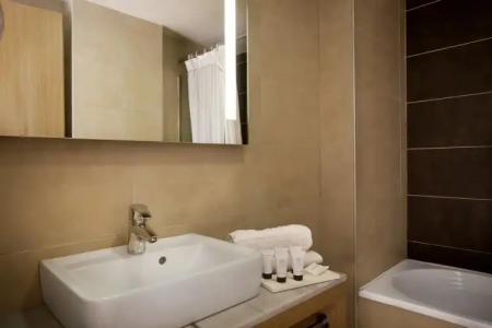 Elite City Resort - 61