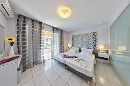 Sunrise Zante - Adults Only - 31