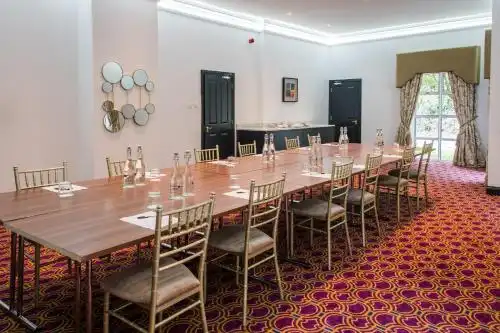 Cork's Vienna Woods & Villas - 43