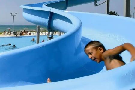 Serenusa Resort - 38