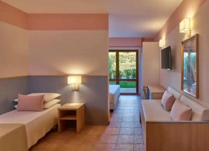 Serenusa Resort - 28