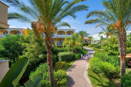 Serenusa Resort - 17