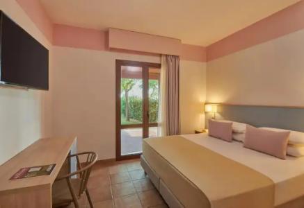 Serenusa Resort - 30