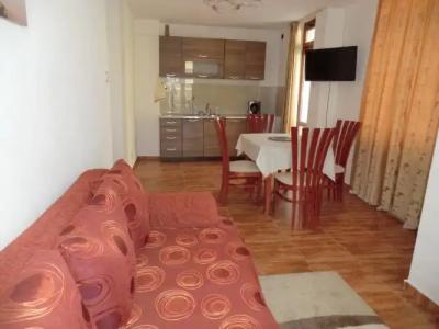 Guest House Petrovi - 12