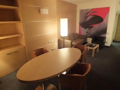 Centrum Palace & Resorts - 4