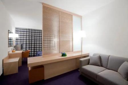 Centrum Palace & Resorts - 16