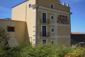 Sant'Agostino Guest Rooms, Paola