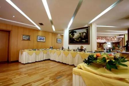 Grande Albergo - 13