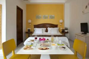 Andris Hotel, Ercolano
