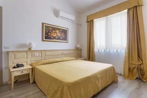 Rodia Inn - 7