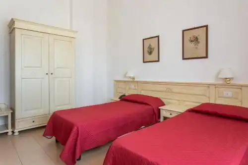 Rodia Inn - 40
