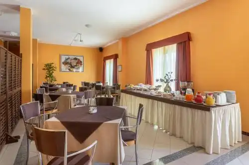 Rodia Inn - 32