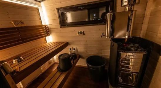 Arctic Guesthouse & Igloos - 14