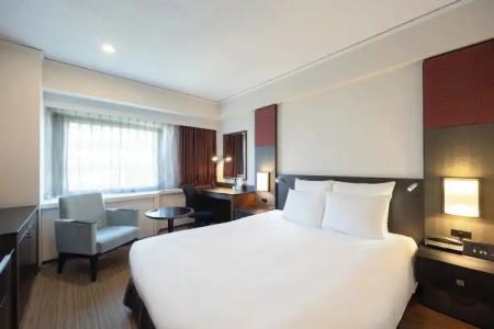 ANA Crowne Plaza Fukuoka, an IHG - 2