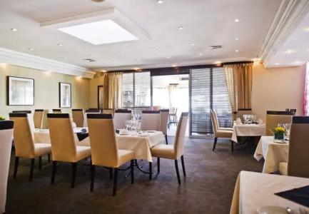 Protea by Marriott Windhoek Furstenhof - 11