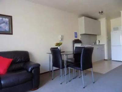 Garden City Motel - 81