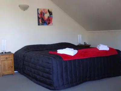 Garden City Motel - 1