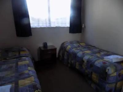 Garden City Motel - 29