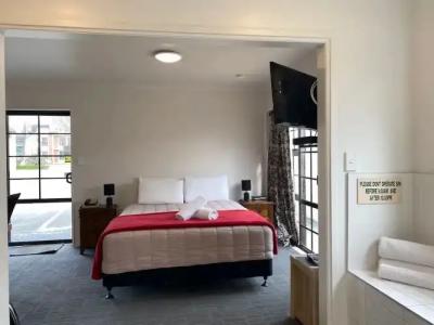 Southern Comfort Motel - 159